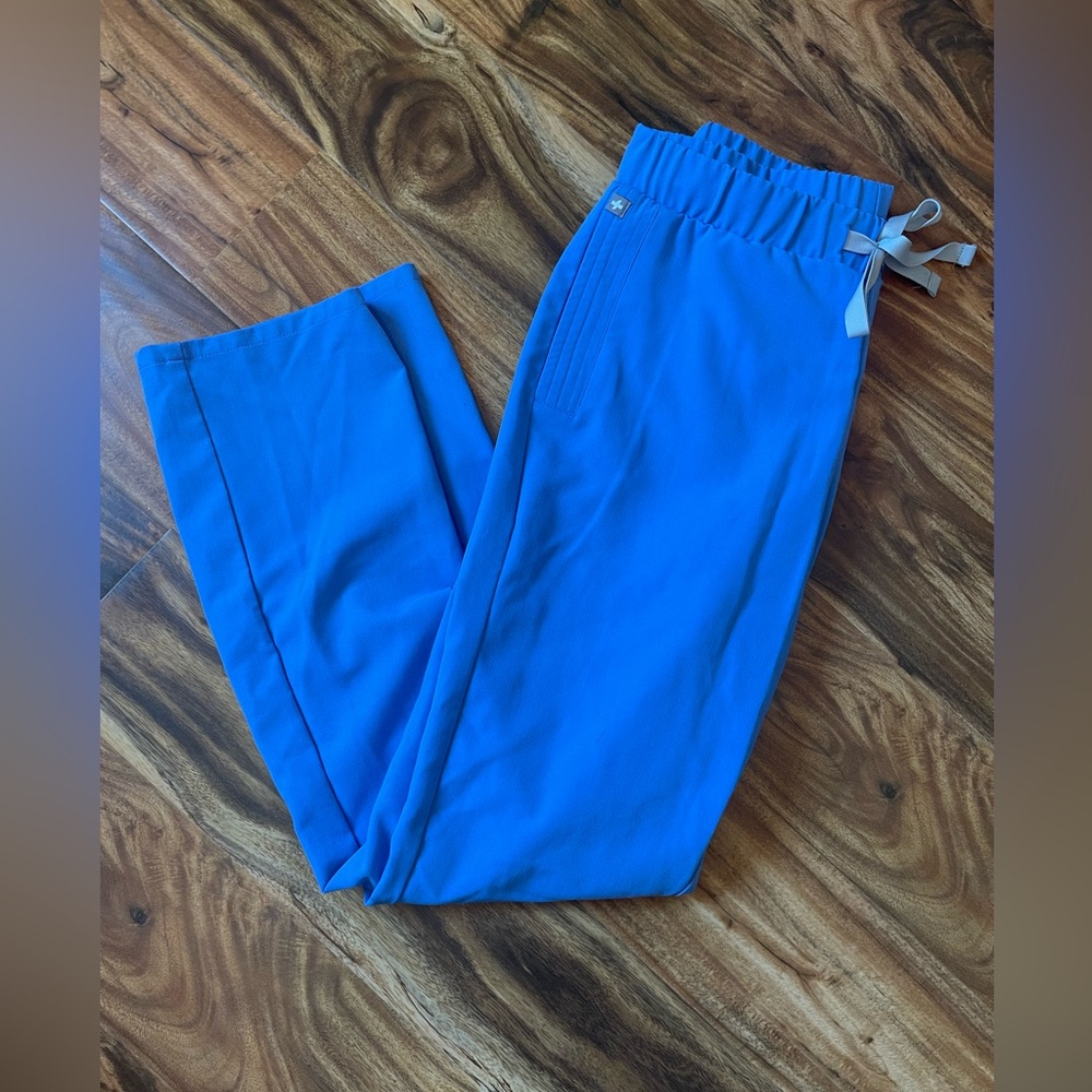 Figs Women's Straight Leg Pants in Bright Blue